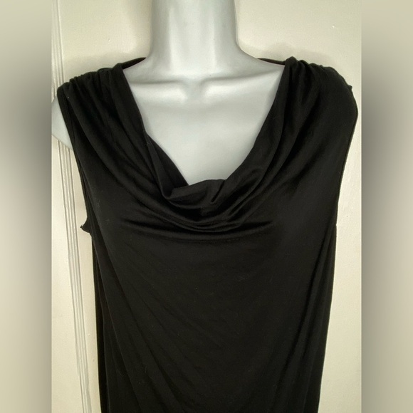 TRINA TURK Crowl Neck Elegant Black Sleeveless Top - Picture 2 of 10